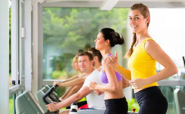 correr na esteira para perder peso