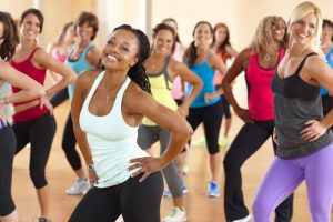 Zumba fitness promove benefícios para saúde