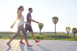 Caminhar é um exercício aeróbico completo