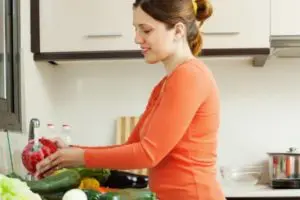 Perca peso comendo bem preparando sua refeição