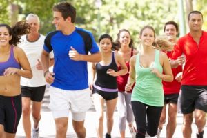 Praticar exercícios físicos ajuda nos cuidados com a saúde